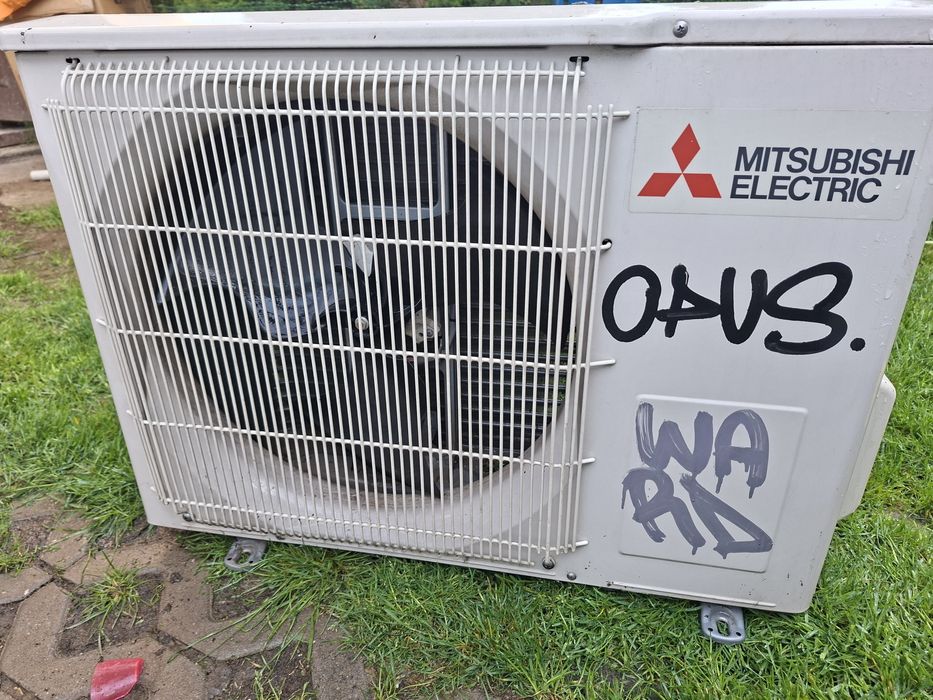 Vand aer conditionat cu montaj