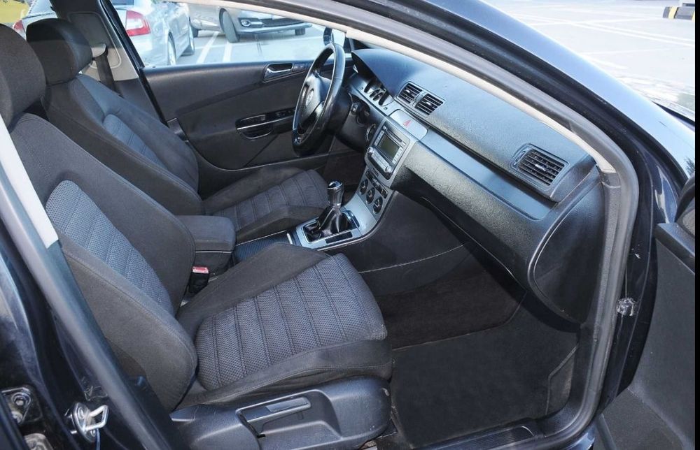De vânzare Passat B6