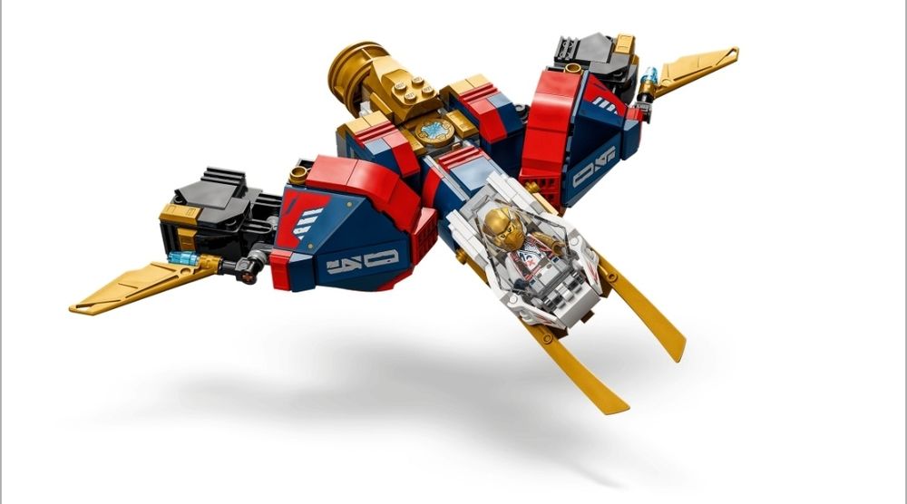 Lego Ninjago Set 4 în 1 - Ultrarobotul combinat al lui Zane (cod 71834)