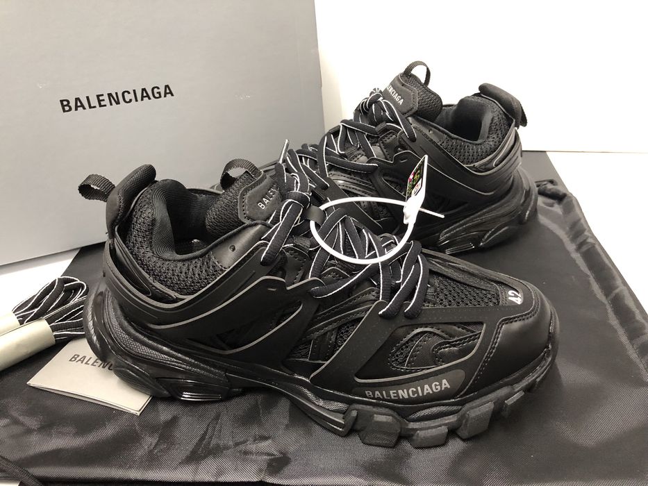 Balenciaga Track Total Black/All Black Balenciaga Track Made Vietnam
