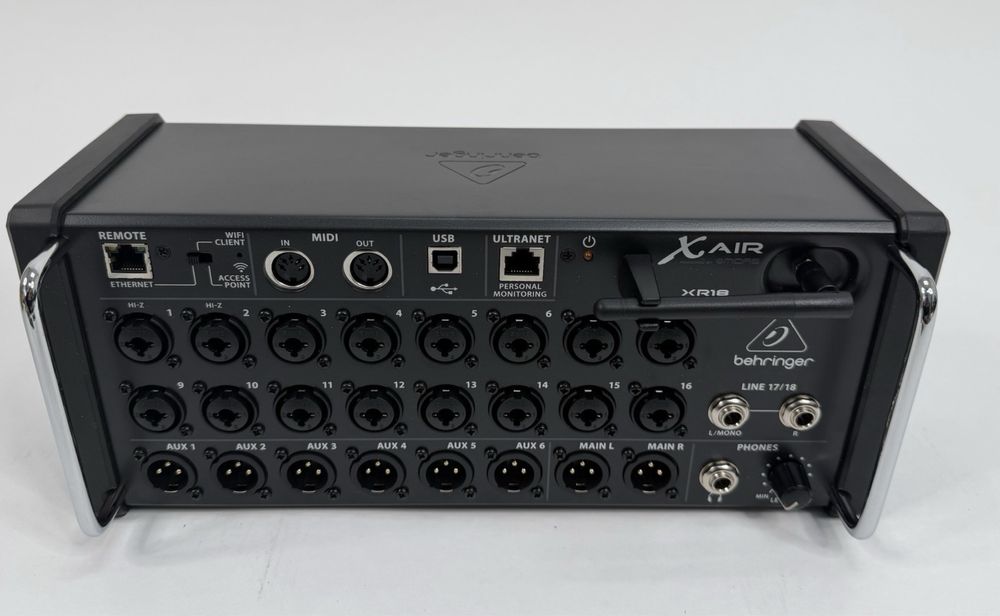 Behringer X-Air 18
