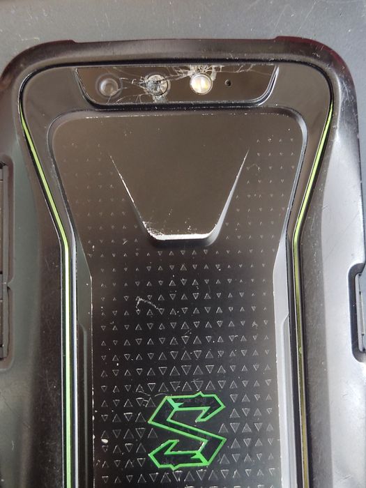 Black shark 1 6/64 gb