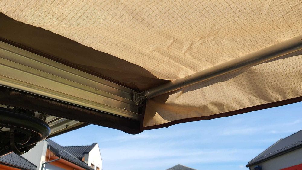 Marchiza auto - Umbrar auto 2/2.5 metri x 2/2.5/3 metri - ESCAPE 4X4