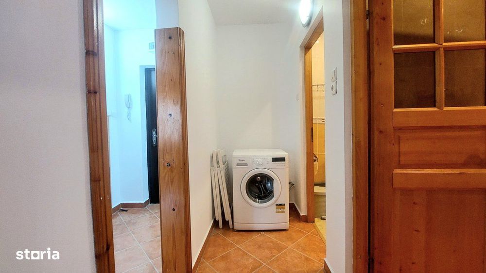 Inchiriere 2 camere: ultracentral-Sala Palatului, decomandat, complet