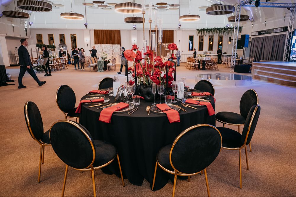 Inchiriere Scaune ,mese , cort evenimente,cort nunta ,vesela,fete masa