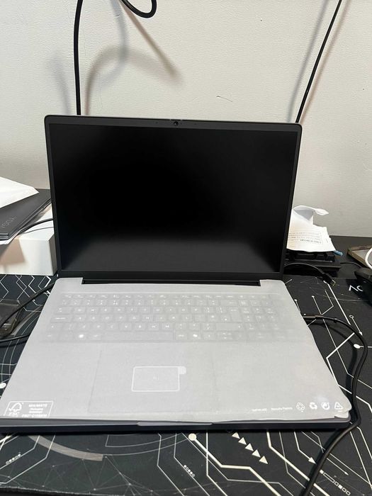 Laptop Dell PRO MAX 16 Plus / Ultra 7 265HX / 64 GB DDR5 / RTX 4000 PRO Blackwell 16GB DDR7 / Factura / Nou * Krom Amanet Margeanului *