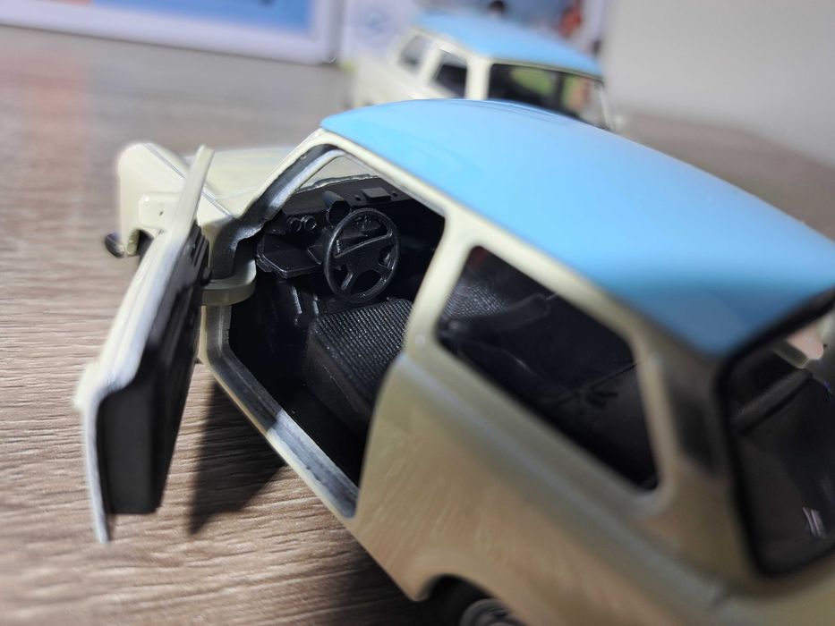 1:32 Trabant 601 - с рег. номер по избор - за колекция и подарък