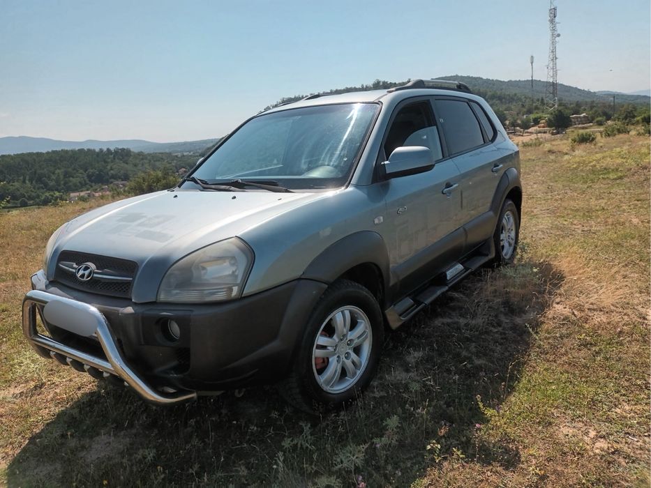 Vand Hyundai Tucson 2.0 CRDI 4X4 sau schimb cu ATV