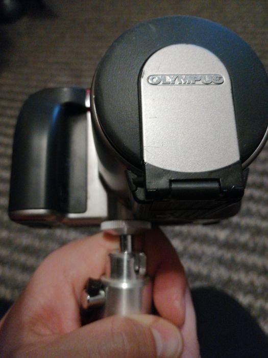 Vând aparat foto Olympus