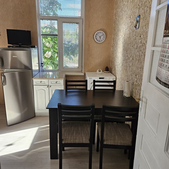 Дава се под наем Двустаен апартамент в София, Банишора - 62 кв.м за 612 € - Снимка #1