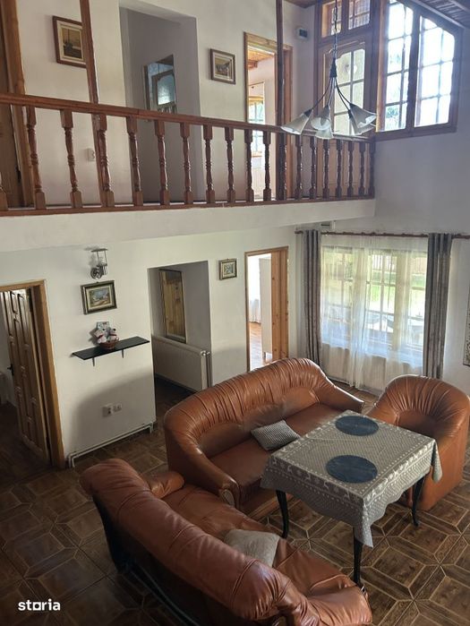 Vila P+M in Busteni | 5 Dormitoare (10+ Loc. Cazare) - Business la Che