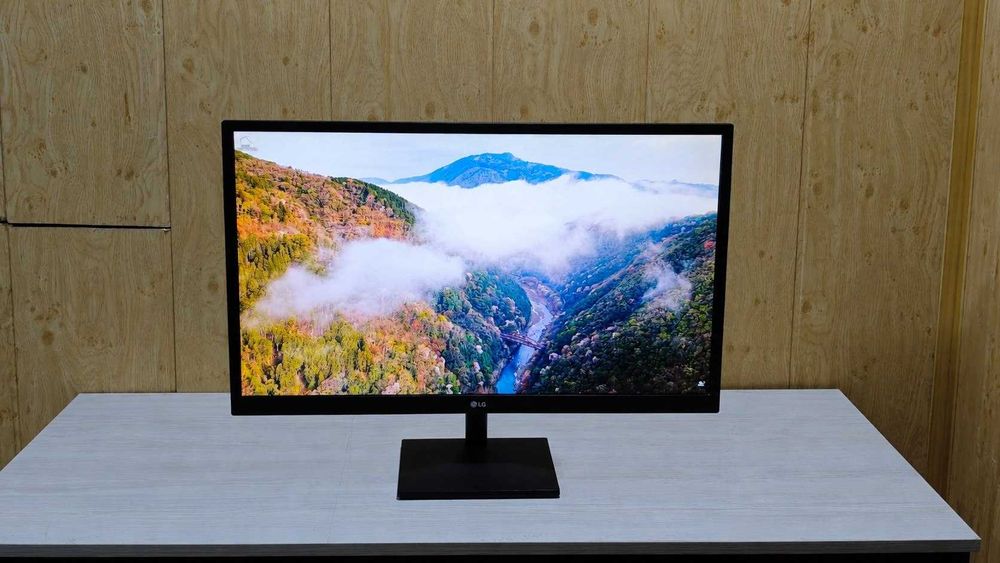 Продается монитор LG 27