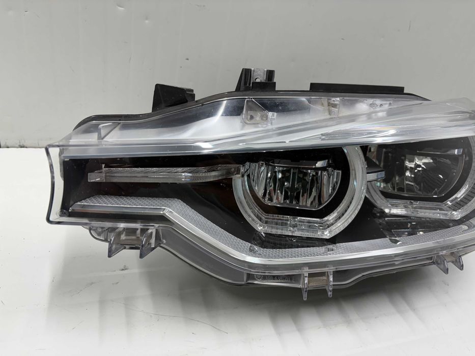 Ляв Лед фар за БМВ Ф30 Ф32 фейслифт BMW F30 LCI F31 LCI