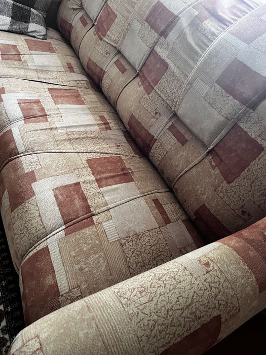 Продам шикарный диван