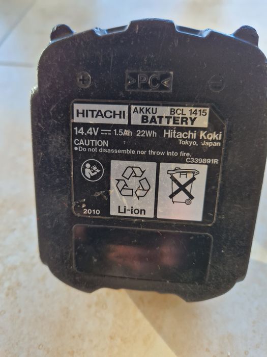 Hitachi UC 18YGL 2 , BCL 1415  - incarcator si acumulator