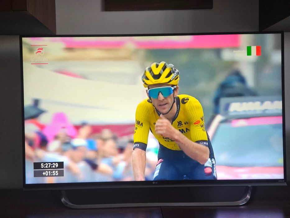 TV LG 55UF8507 – 55” / 139 cm – 4K Ultra HD, Smart TV, 3D – stare foarte bună