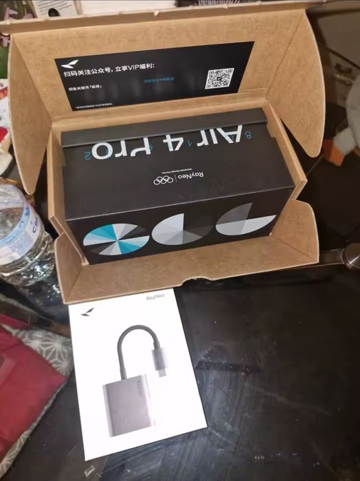 Vând Ochelari inteligenti AR RayNeo Air 4 Pro, suportă HDR1O, 3840Hz