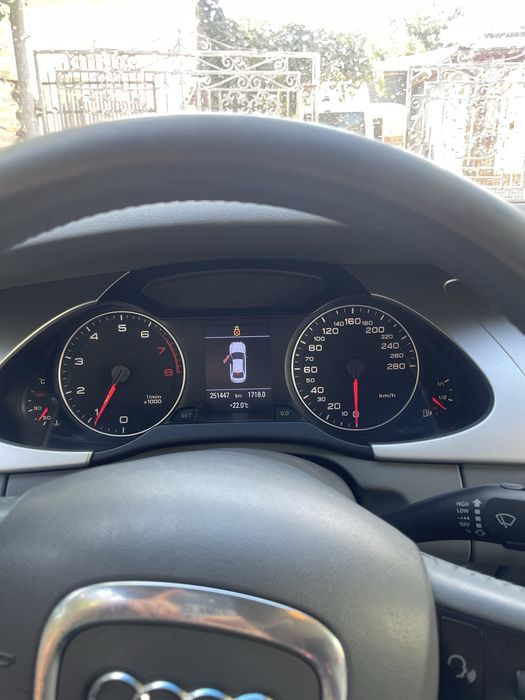 vand urgent audi a4 b8 2009