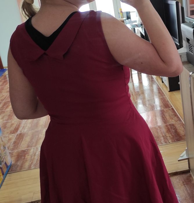 Rochie stil pin-up girl