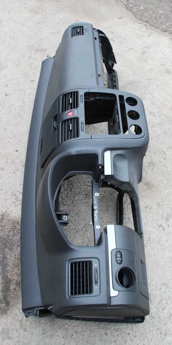 Табло за Фоксваген Голф 5 - 2006 - Volkswagen Golf 5