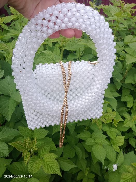 Сумка из бусин жемчуг