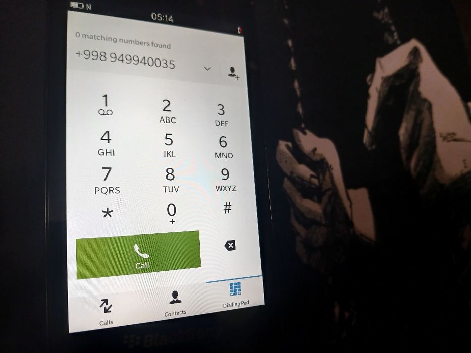 Assalom alekum telefon sotiladi Original Black Berry Z10 16Gb