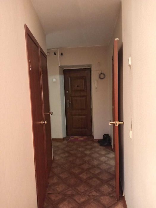 Продам 2комн 14мкр средний этаж