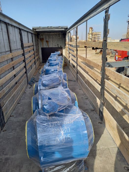 Перевозка грузов фура Шаланда реф Исузу трал паровоз площадка траллер