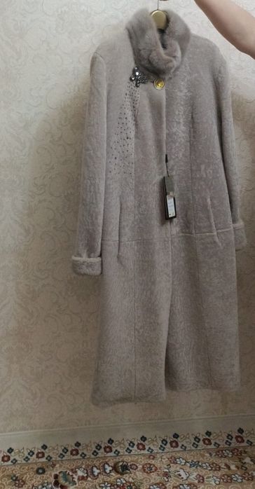 Верхняя женская одежда