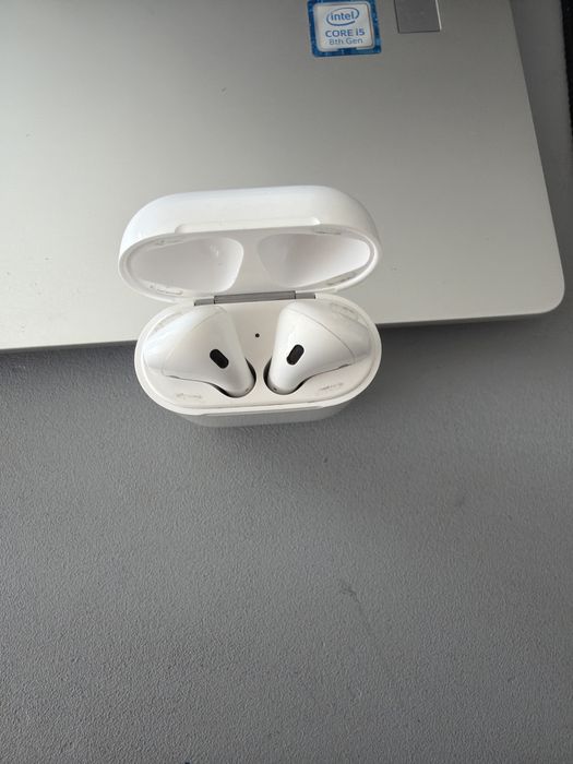 Apple AirPods 2 (оригинални)