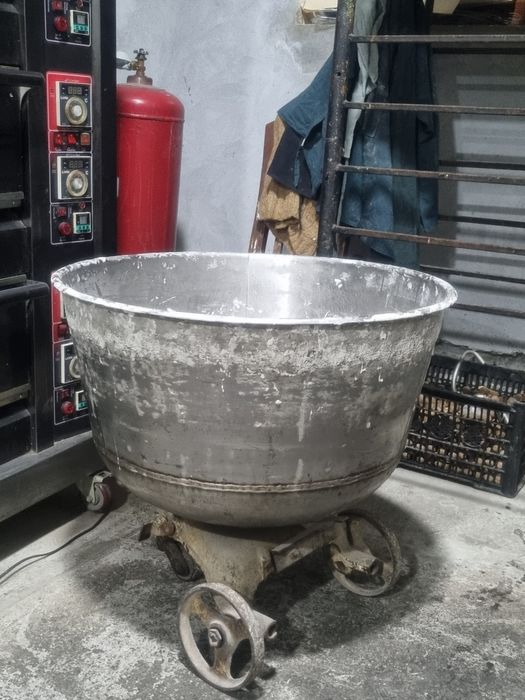 Pechka hamir qozon zbivalka (mikser)