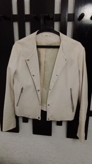 Кожено яке марка Манго