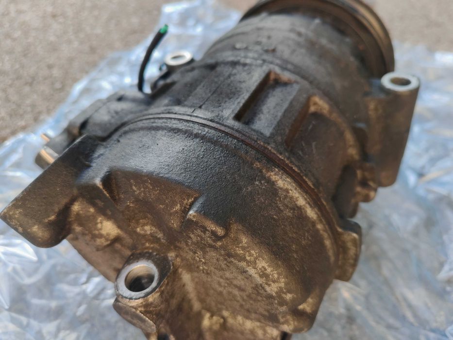 Компресор за климатик пасат 5.5