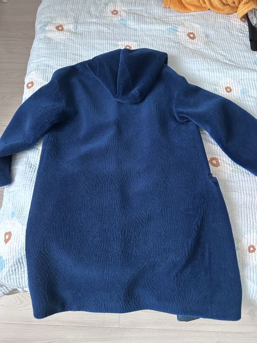 Срочно продаю оригинальное синее пальто!!