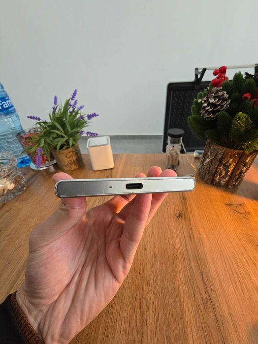 Sony Xperia XZ - android