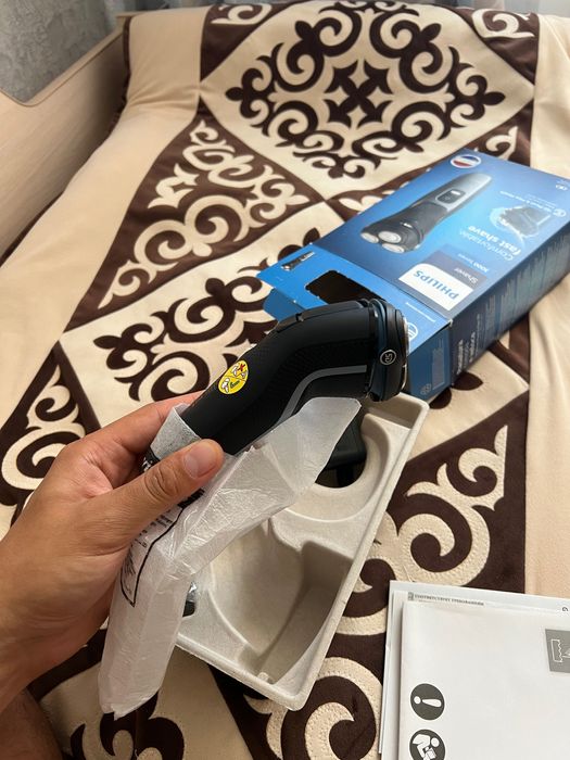 Электронная бритва