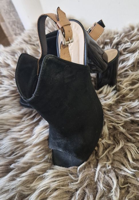 Дамски елегантни сандали