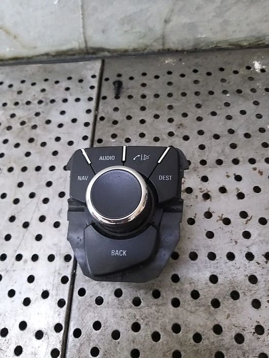 Joystick navigatie consola centrala opel insignia a 2009 13310070