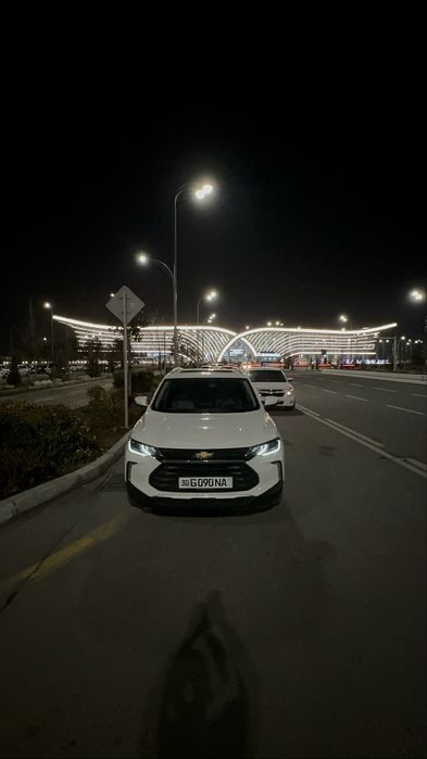 Гид экскурсавод по Самарканду и Шахрисабзу на своем авто.