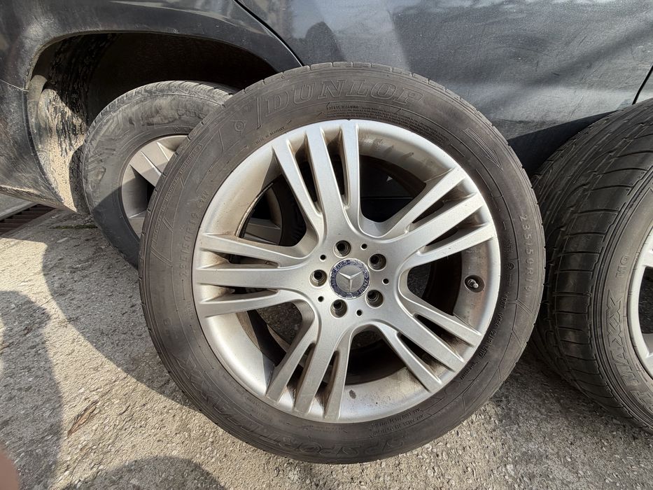 гуми  с джанти за Мерцедес 7,5 Jx19 ET 47/235х50R19