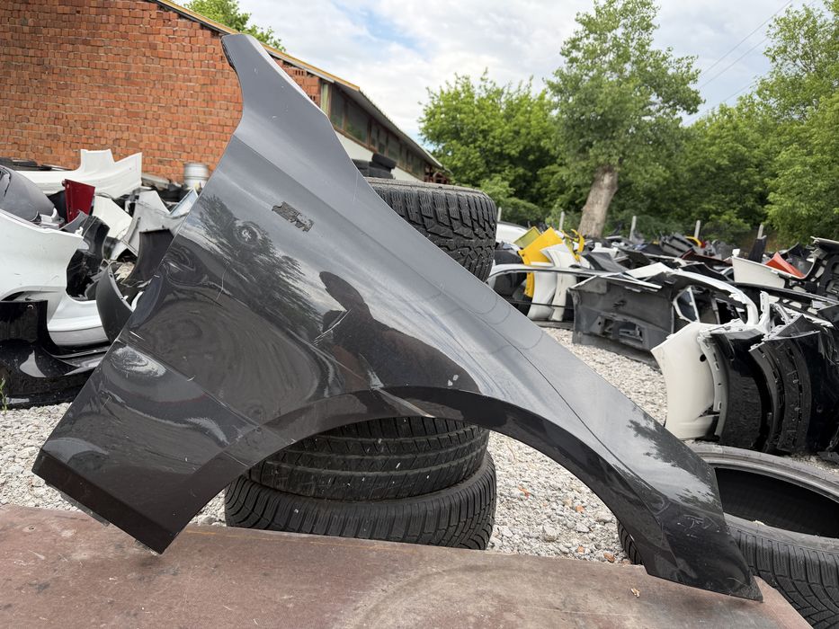 Калник BMW 5 G60/G61 2023 год.-