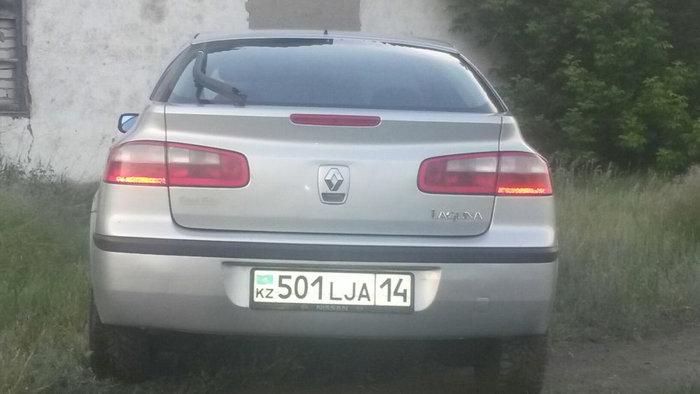 Продам отличный автомобиль.