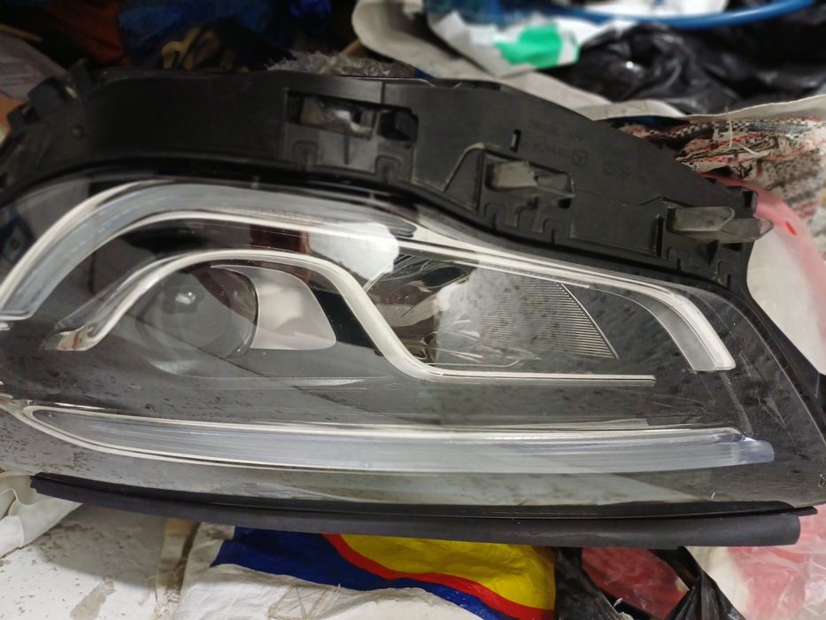 Фар за мерцедес GLA247  Full Leg