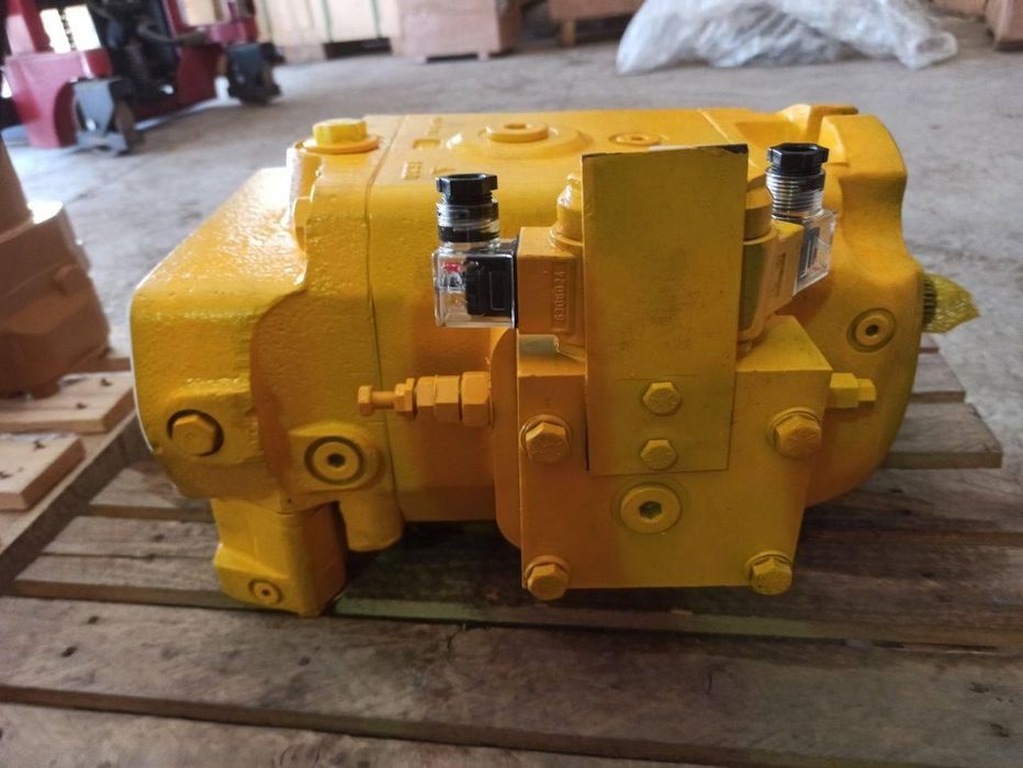 Продажа запчастей на спецтехнику.