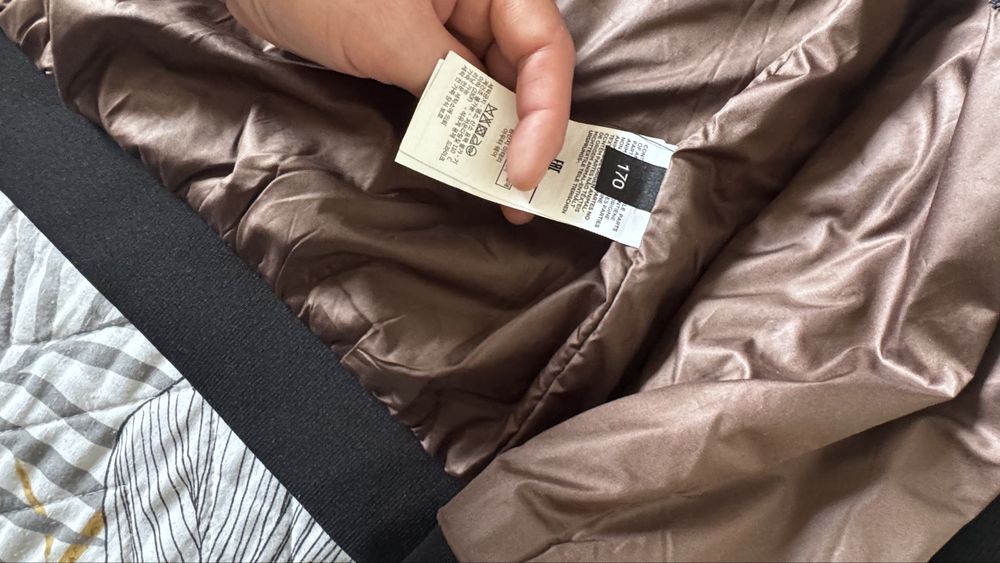 Ветровка в отличном состоянии