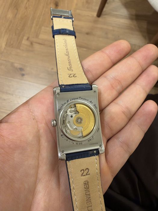 Часы frederique constant