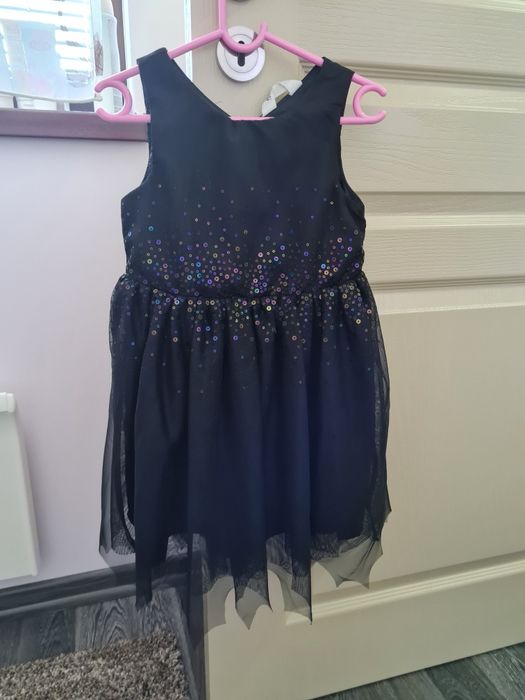 Официална детска рокля H&M.