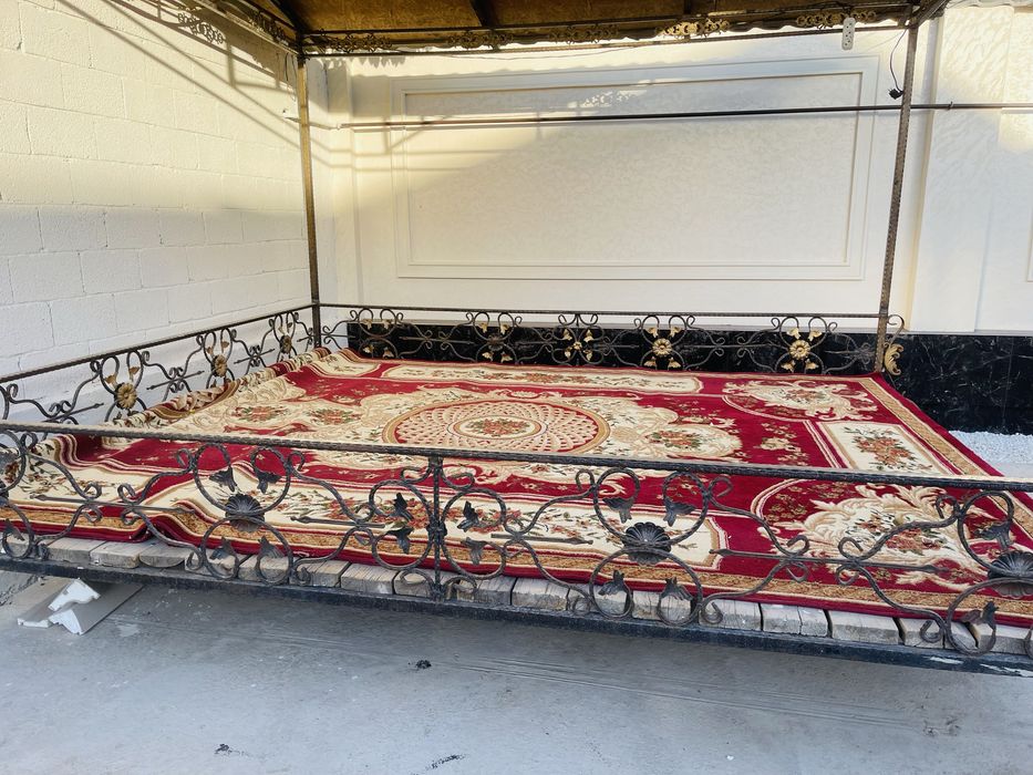 Продам тапчан в хорошем состоянии