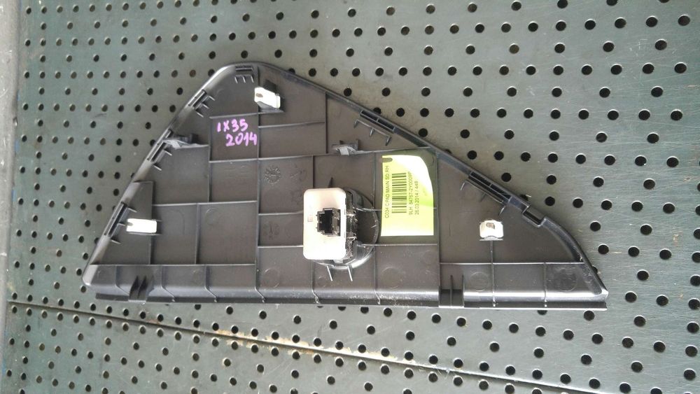 Buton airbag hyundai ix35 lm el elh 847672y0009p 847682y000