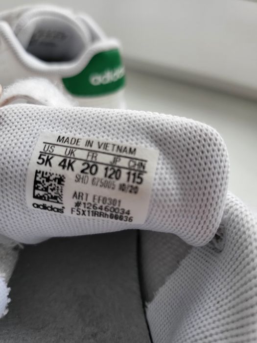 Pantofi sport ADIDAS mărime 20